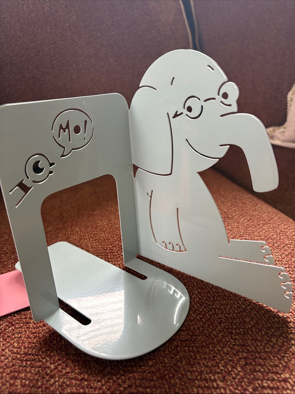 YOTTOY Mo Willems Collection | Elephant & Piggie Set of Durable Metal Bookends - Picture 2 of 7